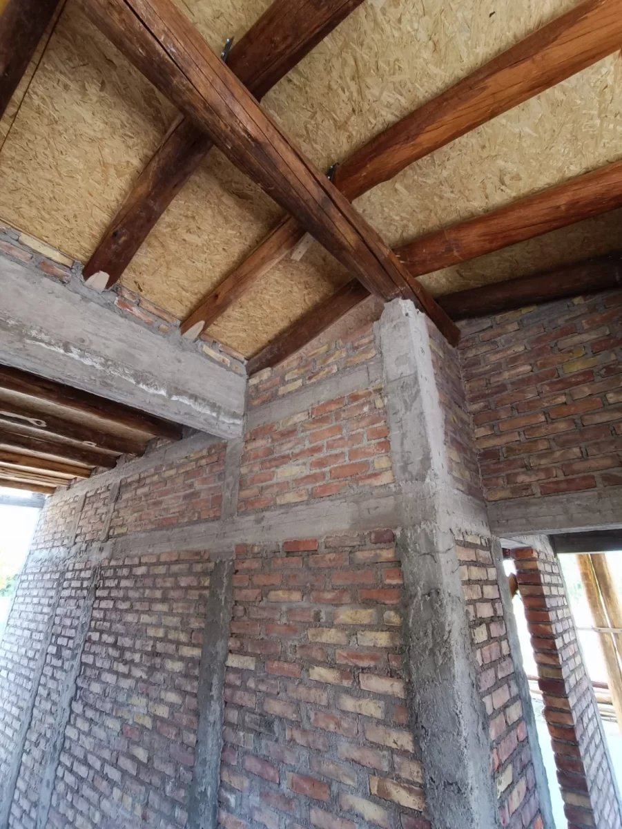 Proyecto arquitectura obra con quincha en uspallata